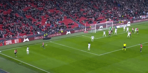 葡媒：本菲卡在考虑冬窗引进格雷罗，穆里尼奥很看好他