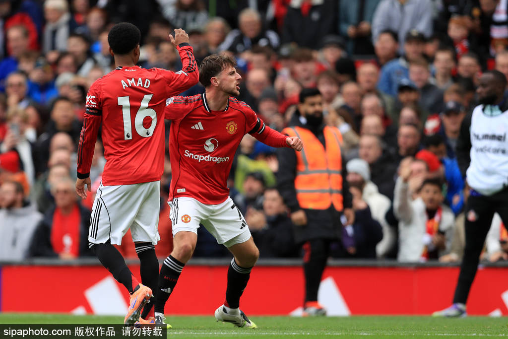 洛杉矶湖人以东契奇38分、11篮板5助攻领跑，太阳迪龙·布鲁克斯33分、吉莱斯皮28分助队反超，双方激烈对决。