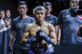 视频丨赛场上追梦课堂上“微光” 她用自身经历鼓舞学生康复健身